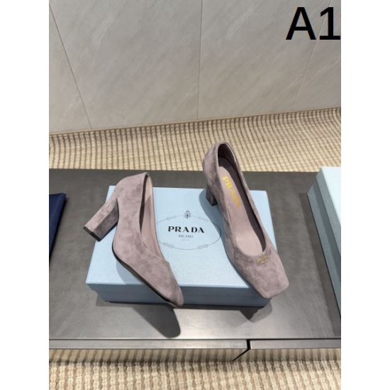 2025FW 雑誌＆街で話題の人気 PRADA プラダ ハイヒール