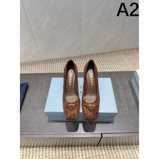 2025FW 一歩先のおしゃれ上級者 PRADA プラダ ハイヒール