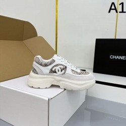 2025FW コーデの幅が広がる CHANEL シャネル カジュアルシューズ