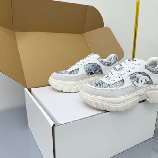 2025FW コーデの幅が広がる CHANEL シャネル カジュアルシューズ