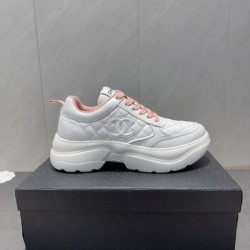 2025FW 軽やかで快適な履き心地 CHANEL シャネル カジュアルシューズ