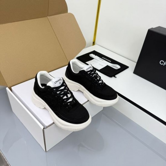 2025FW 注目度抜群の旬スタイル CHANEL シャネル カジュアルシューズ