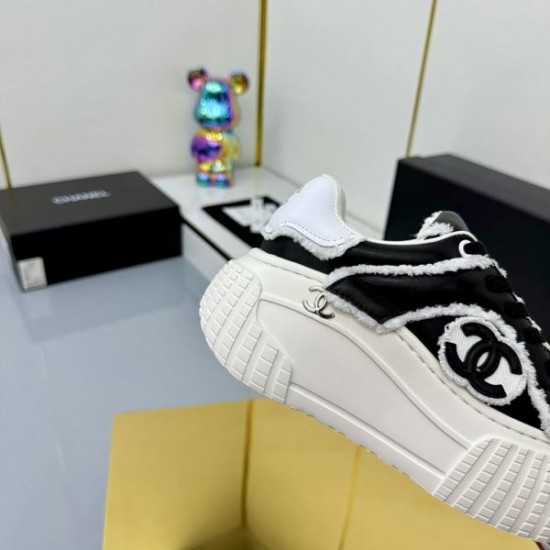 2025FW 大人おしゃれに決まる CHANEL シャネル カジュアルシューズ