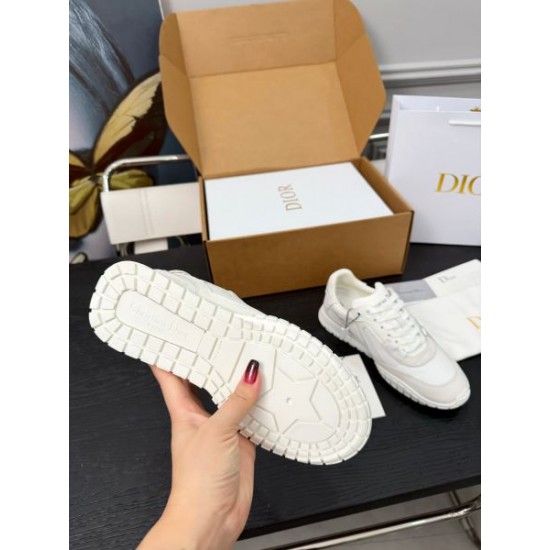 2025FW きれいめスタイルに最適 DIOR ディオール カジュアルシューズ