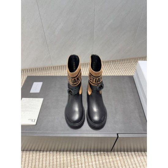 2025FW 秋冬新作コレクション登場 DIOR ディオール ブーツ