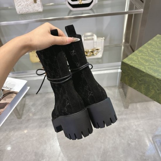 2025FW 先着順で早い者勝ち GUCCI グッチ ブーツ