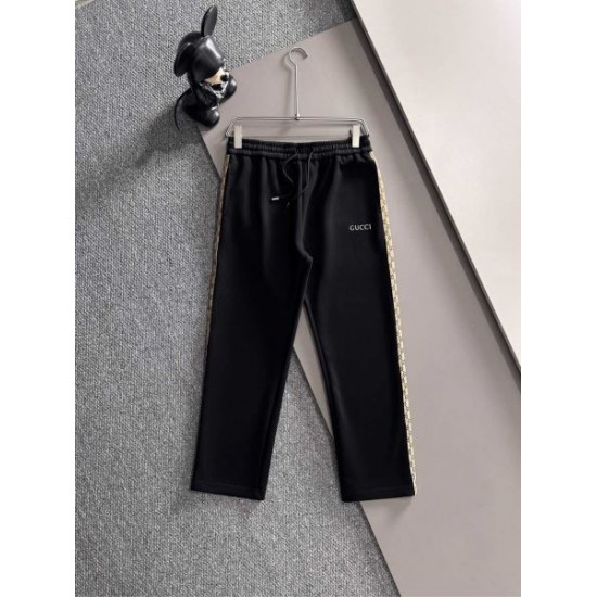2025FW GUCCI グッチ 上下セット 着まわし力抜群の万能カラーデザイン