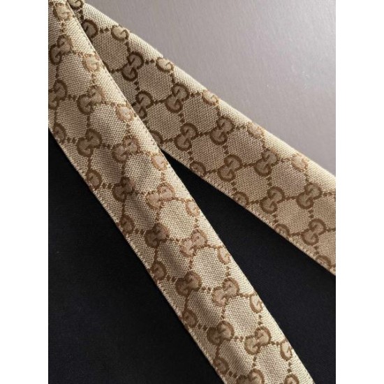 2025FW GUCCI グッチ 上下セット 着まわし力抜群の万能カラーデザイン