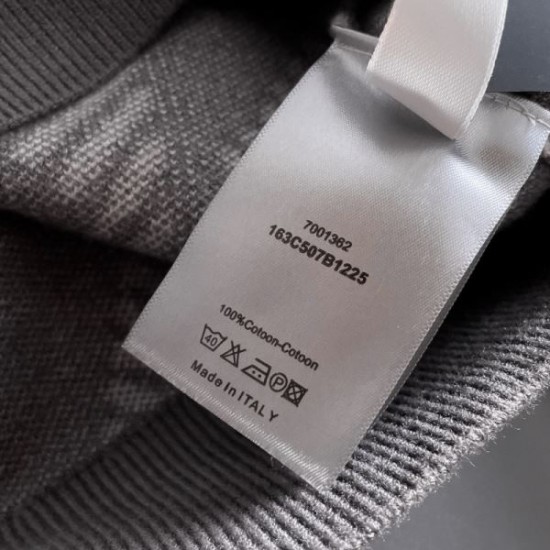 2025FW DIOR ディオール セーター リラックス感漂う大人のニットスタイル