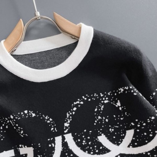 2025FW GUCCI グッチ セーター 年代問わず使える万能デザイン