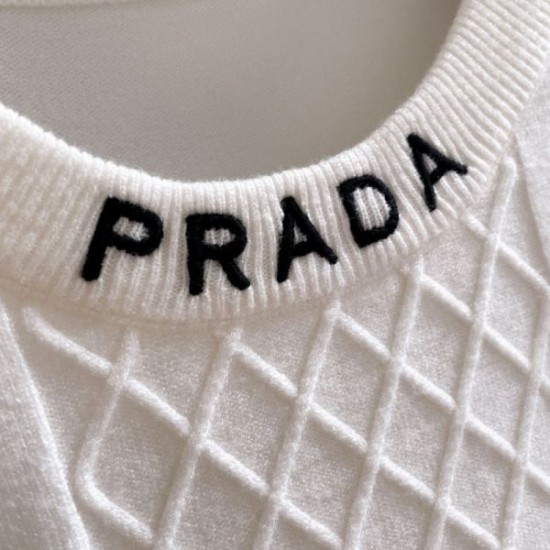 2025FW PRADA プラダ セーター 一流志向に選ばれる定番高級ニット