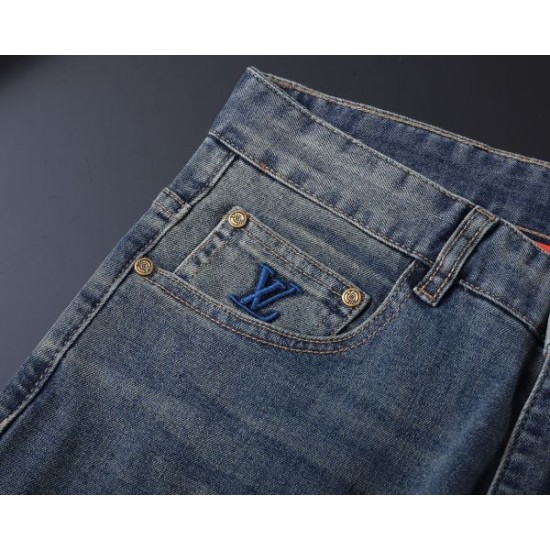 2025FW LOUIS VUITTON ルイヴィトン ジーパン 目が離せない最新冬モデル