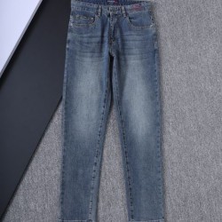 2025FW PRADA プラダ ジーパン 期待値の高い注目アイテム