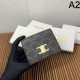 2025FW 二つ折り財布 CELINE セリーヌ 完璧なプレゼントにふさわしいアイテム
