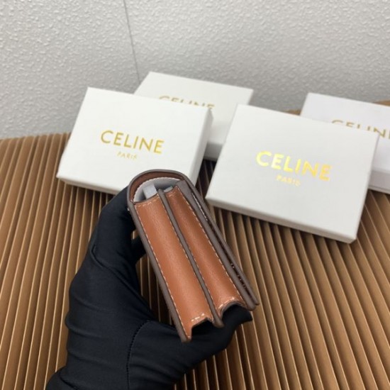 2025FW 二つ折り財布 CELINE セリーヌ 完璧なプレゼントにふさわしいアイテム