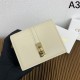 2025FW 二つ折り財布 CELINE セリーヌ この冬、心ゆくまで楽しめるアイテム