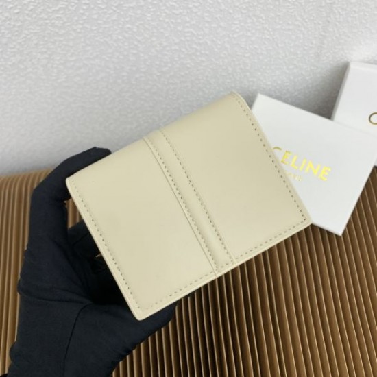 2025FW 二つ折り財布 CELINE セリーヌ この冬、心ゆくまで楽しめるアイテム