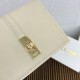 2025FW 二つ折り財布 CELINE セリーヌ この冬、心ゆくまで楽しめるアイテム