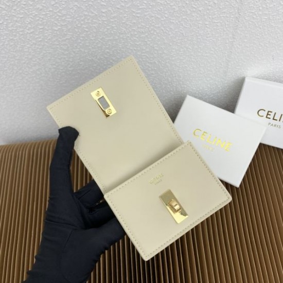 2025FW 二つ折り財布 CELINE セリーヌ この冬、心ゆくまで楽しめるアイテム