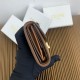 2025FW 三つ折り財布 CELINE セリーヌ 日本未上陸の話題のブランド