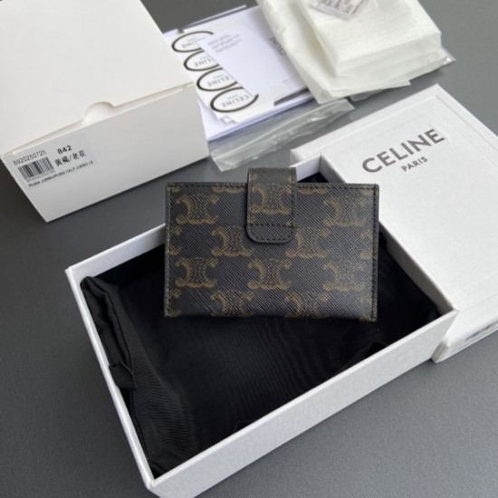 2025FW カードケース CELINE セリーヌ 冬のコーディネートにぴったりなアイテム