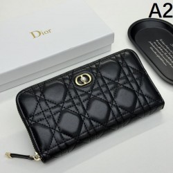 2025FW 長財布 DIOR ディオール 定番でありながら新鮮な魅力