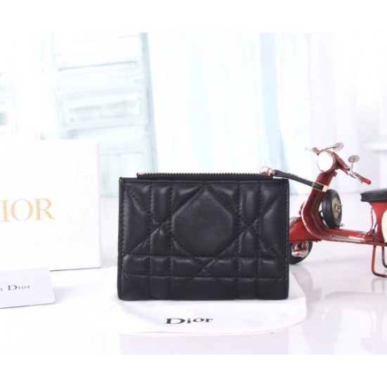 2025FW 二つ折り財布 DIOR ディオール ファン必見、注目の秋冬新作