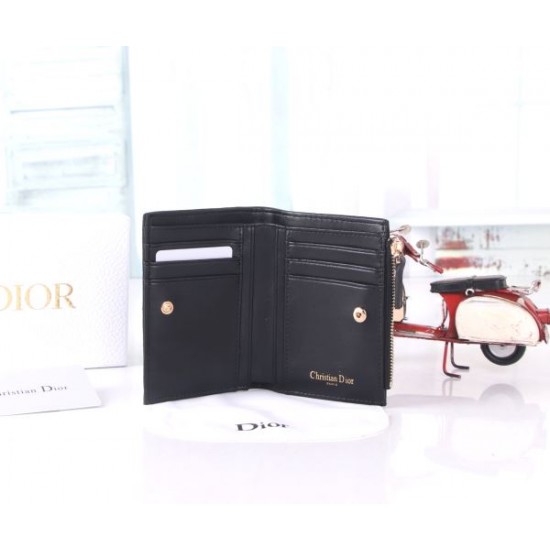 2025FW 二つ折り財布 DIOR ディオール ファン必見、注目の秋冬新作