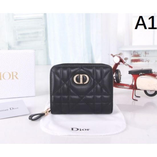 2025FW 二つ折り財布 DIOR ディオール 人気アイテム、早めの購入がおすすめ