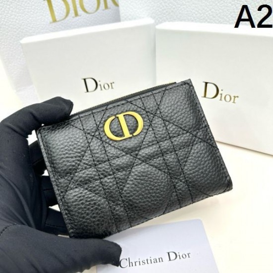 2025FW 二つ折り財布 DIOR ディオール 人気急上昇！マストアイテム新入荷