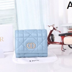 2025FW 三つ折り財布 DIOR ディオール 飽きの来ない洗練されたデザイン