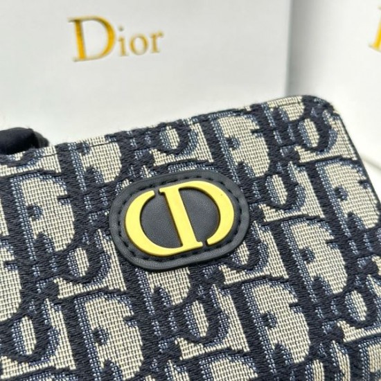 2025FW コインケース DIOR ディオール 大人っぽく見せてくれる上品なデザイン