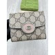 2025FW 三つ折り財布 GUCCI グッチ ファッション誌にも登場する注目アイテム