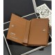 2025FW 二つ折り財布 LOEWE ロエベ 秋冬シーズンにぴったりなファン必見の新作