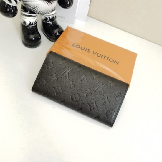 2025FW 長財布 LOUIS VUITTON ルイヴィトン 限定発売の冬季新作登場