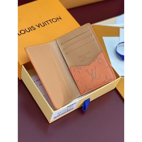 2025FW カードケース LOUIS VUITTON ルイヴィトン 秋冬新作コレクション、注目のアイテム