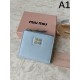 2025FW 二つ折り財布 MIU MIU ミュウミュウ 注目度アップ中の冬季新作