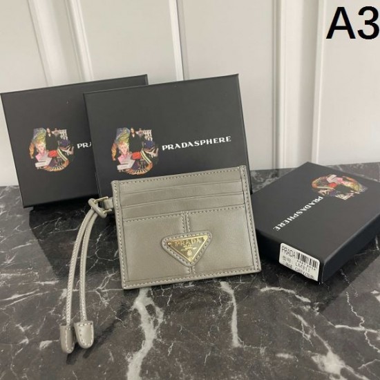 2025FW カードケース PRADA プラダ 絶対に可愛い！おすすめアイテム