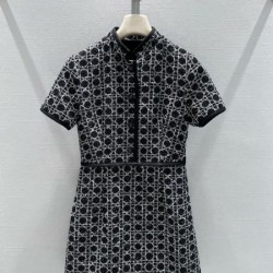 2026新品 ワンピース DIOR ディオール 雑誌掲載・街中で話題