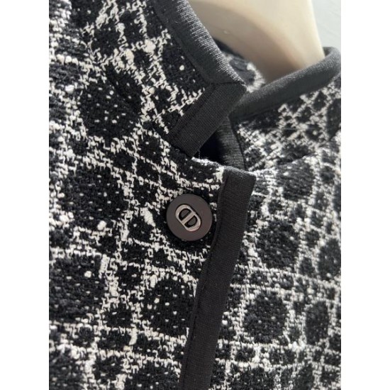 2026新品 ワンピース DIOR ディオール 雑誌掲載・街中で話題