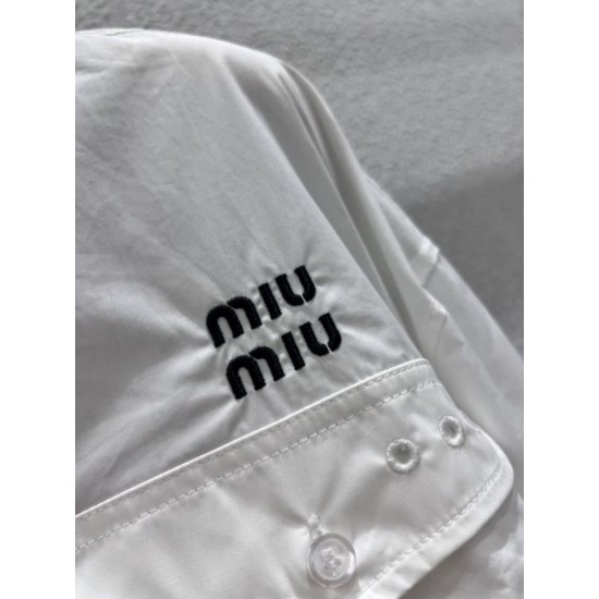 2026新品 シャツワンピース MIU MIU ミュウミュウ 新作を特別価格で