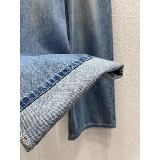 2026新品 デニムパンツ LOEWE ロエベ 着心地のいいサイズ感