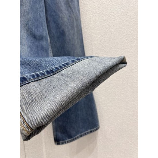 2026新品 デニムパンツ LOUIS VUITTON ルイヴィトン 魅力の詰まったスタイル