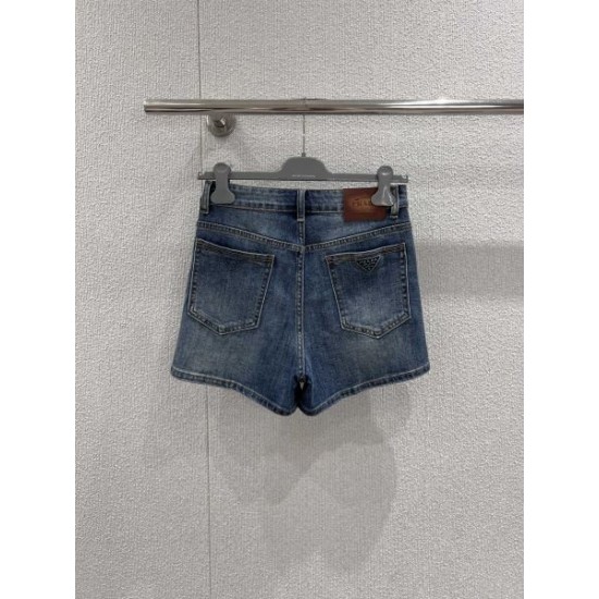 2026新品 デニムショートパンツ PRADA プラダ おしゃれな人は愛用中！