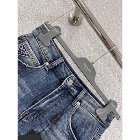 2026新品 デニムショートパンツ PRADA プラダ おしゃれな人は愛用中！