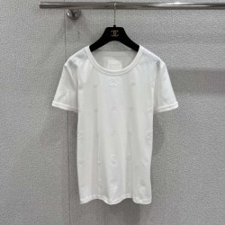 2026新品 半袖Tシャツ CHANEL シャネル 個性を引き立てるデザイン