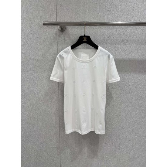 2026新品 半袖Tシャツ CHANEL シャネル 個性を引き立てるデザイン