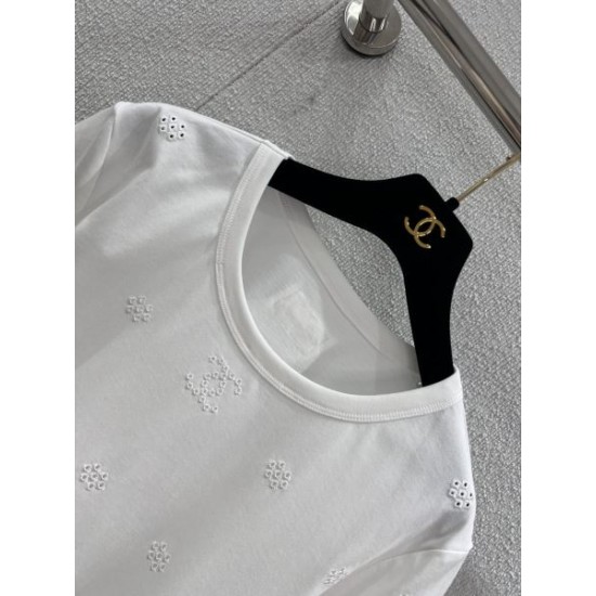2026新品 半袖Tシャツ CHANEL シャネル 個性を引き立てるデザイン