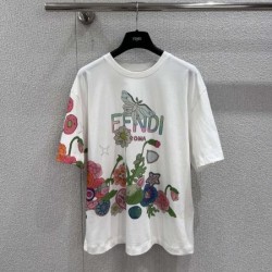 2026新品 半袖Tシャツ FENDI フェンディ 日本でも支持の高い人気モデル