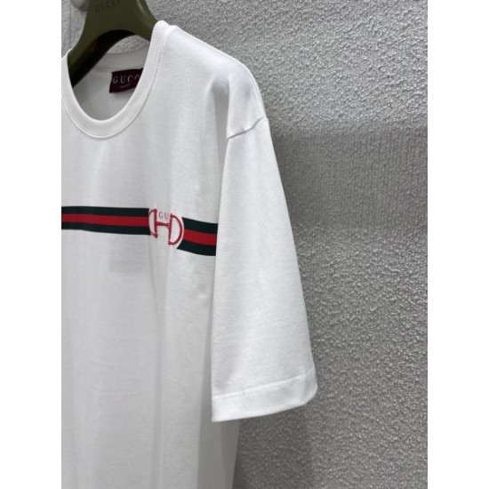 2026新品 半袖Tシャツ GUCCI グッチ スタイリッシュな存在感